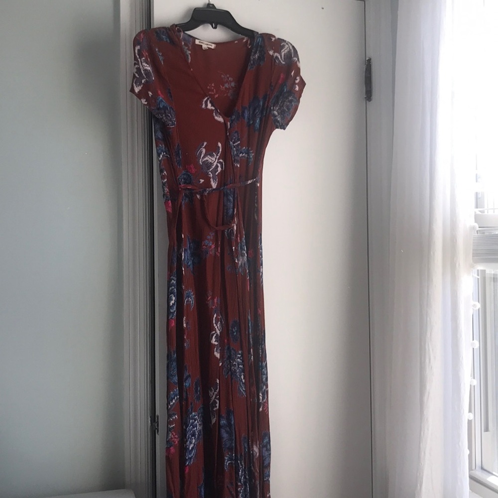Billabong large midi wrap dress